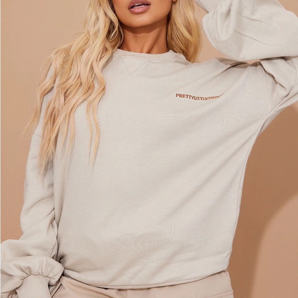 Pretty little thing sweater